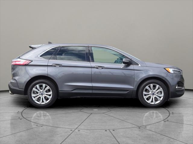 2022 Ford Edge Titanium 2022 Ford Edge Titanium