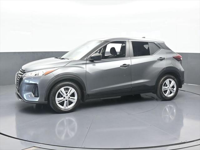 2022 Nissan Kicks S Xtronic CVT
