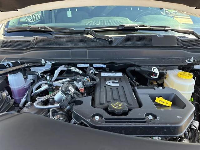 2026 Ram 3500 Tradesman Crew Cab 4x4 8' Box