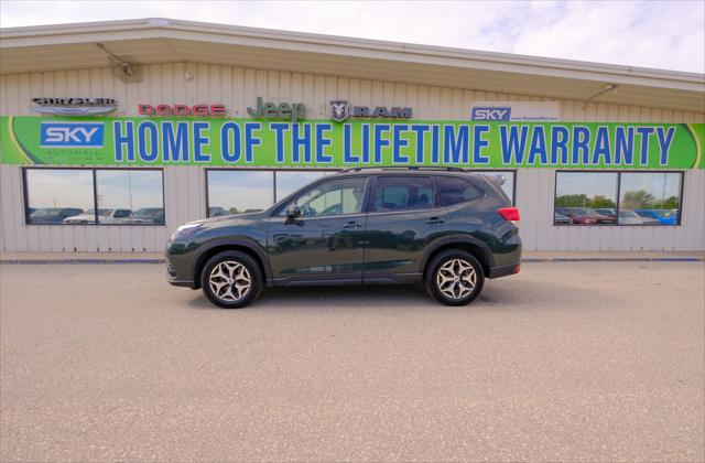 2024 Subaru Forester Premium