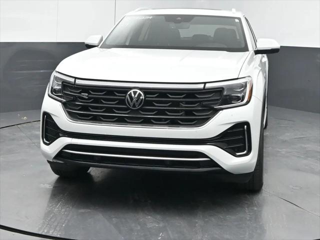 2024 Volkswagen Atlas Cross Sport 2.0T SEL R-Line