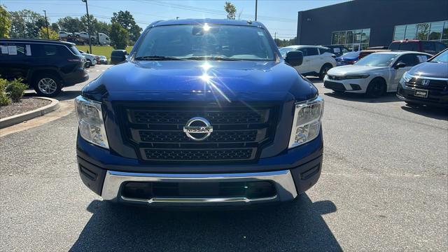2021 Nissan TITAN Crew Cab SV 4x2