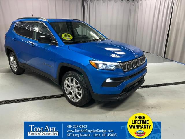 2022 Jeep Compass Latitude Lux 4x4 2022 Jeep Compass Latitude Lux 4x4