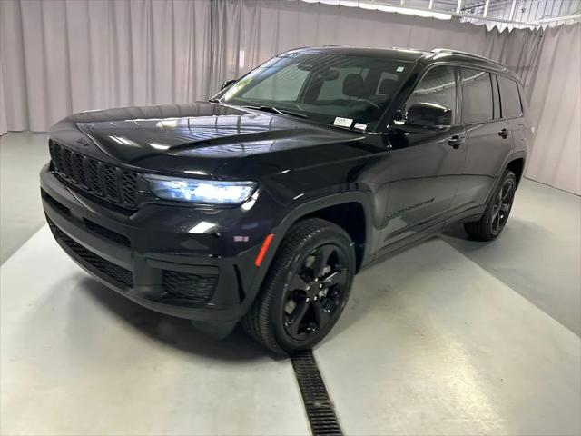 2022 Jeep Grand Cherokee L Altitude 4x4