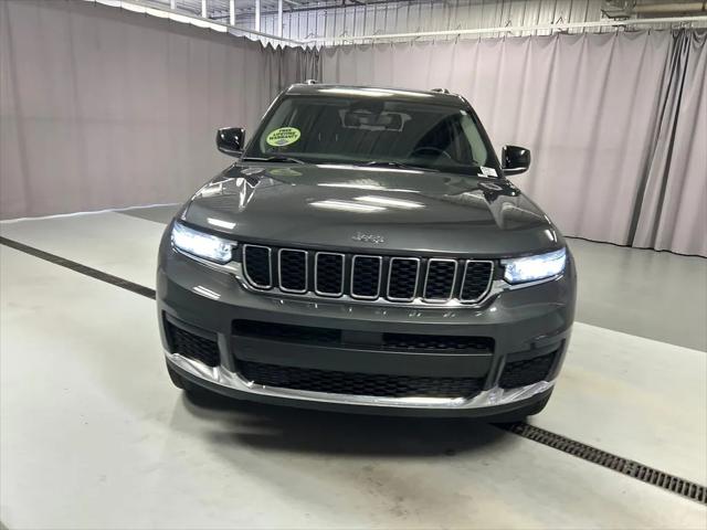 2022 Jeep Grand Cherokee L Laredo 4x4 2022 Jeep Grand Cherokee L Laredo 4x4