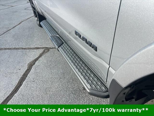 2022 RAM 1500 Laramie Crew Cab 4x4 57 Box
