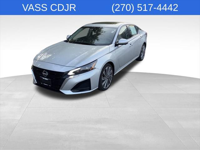 2023 Nissan Altima SL FWD
