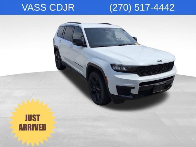 2023 Jeep Grand Cherokee L Altitude 4x4