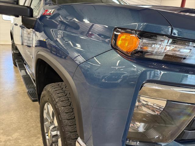 2025 Chevrolet Silverado 2500HD 4WD Crew Cab Standard Bed LT