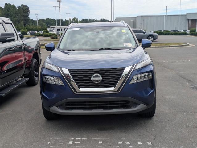 2022 Nissan Rogue SV FWD