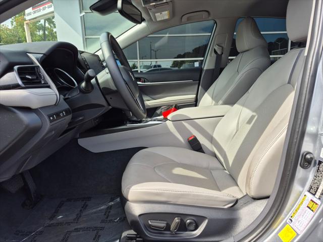 2023 Toyota Camry XLE Hybrid