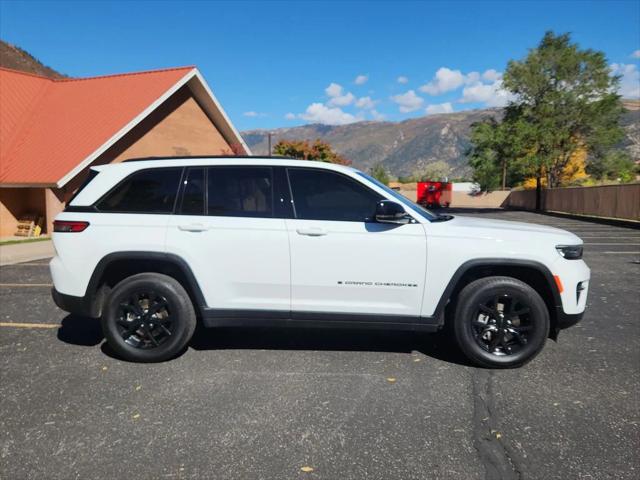 2024 Jeep Grand Cherokee Altitude 4x4 2024 Jeep Grand Cherokee Altitude 4x4