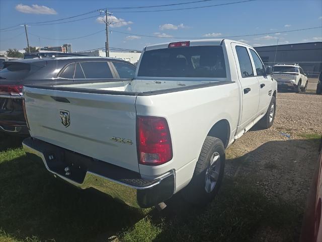 2023 RAM 1500 Classic Tradesman Crew Cab 4x4 57 Box 2023 RAM 1500 Classic Tradesman Crew Cab 4x4 57 Box
