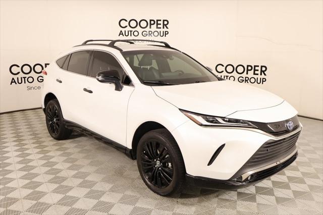 2024 Toyota Venza LE