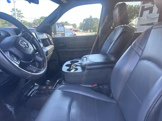 2023 RAM 3500 Tradesman Crew Cab 4x4 8 Box
