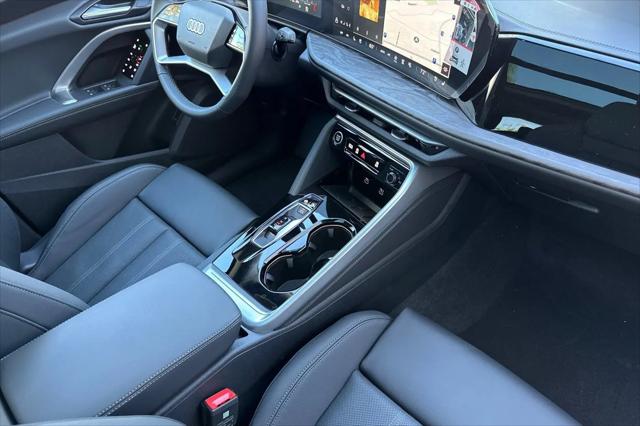 2025 Audi Q5 Premium Plus TFSI quattro S tronic