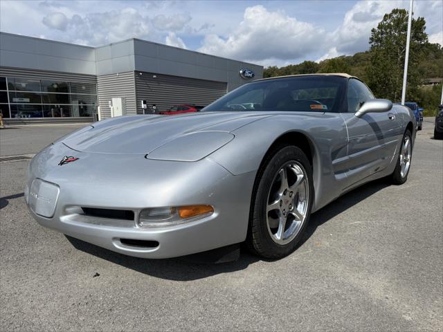 2000 Chevrolet Corvette 2dr Convertible 2000 Chevrolet Corvette 2dr Convertible