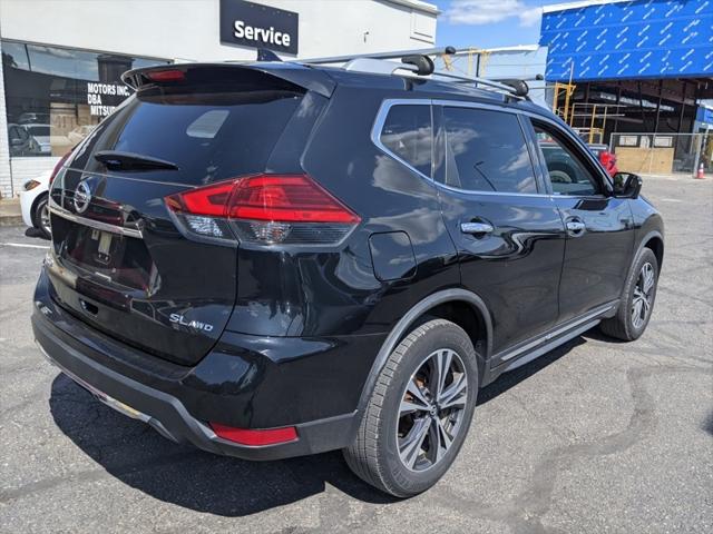 2017 Nissan Rogue SL