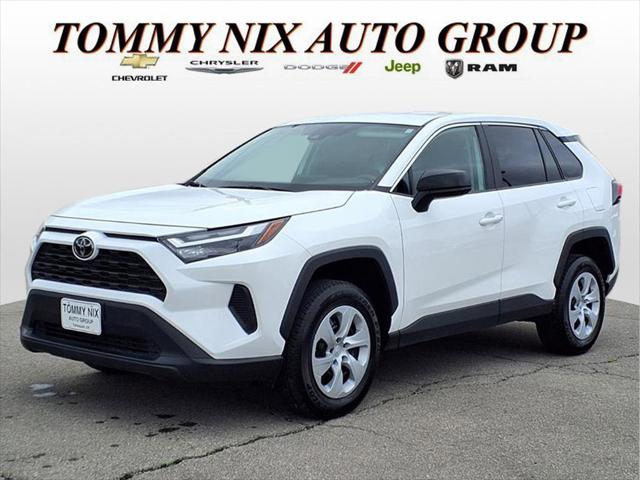 2024 Toyota RAV4 LE