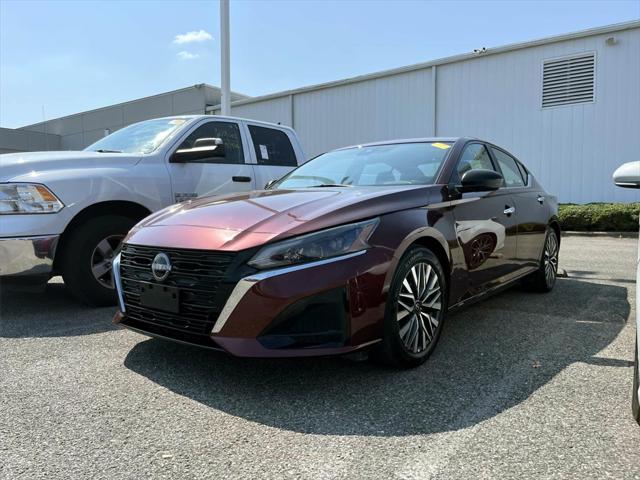 2024 Nissan Altima SV FWD