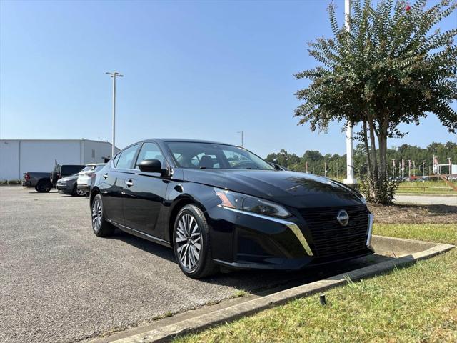 2024 Nissan Altima SV FWD