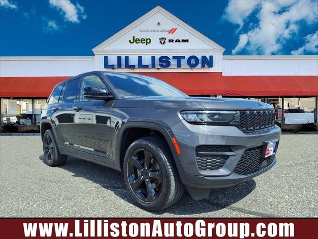 2023 Jeep Grand Cherokee Altitude 4x4