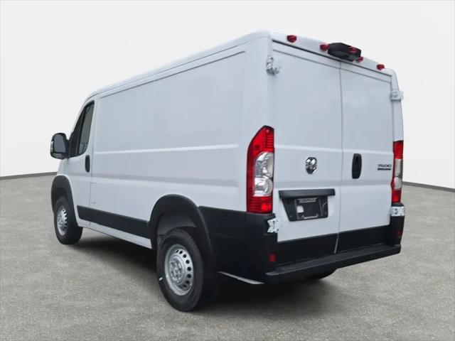 2026 Ram ProMaster Cargo Van Tradesman Low Roof 118" WB w/Pass Seat