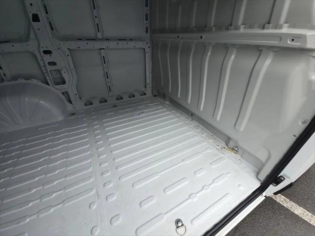 2026 Ram ProMaster Cargo Van Tradesman Low Roof 118" WB w/Pass Seat