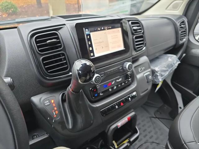 2026 Ram ProMaster Cargo Van Tradesman Low Roof 118" WB w/Pass Seat