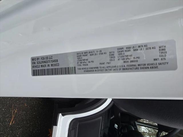 2026 Ram ProMaster Cargo Van Tradesman Low Roof 118" WB w/Pass Seat
