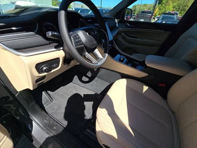 2025 Jeep Grand Cherokee L Limited 4x2