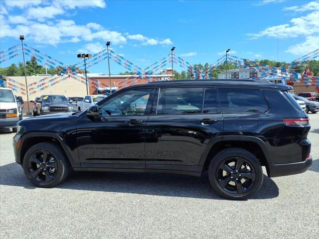 2023 Jeep Grand Cherokee L Altitude 4x4