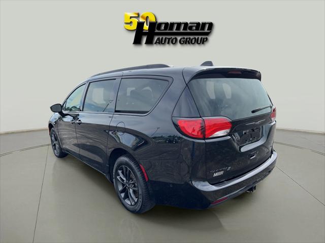 2020 Chrysler Pacifica AWD Launch Edition