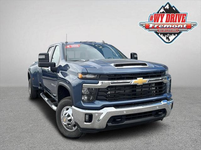 2025 Chevrolet Silverado 3500HD 4WD Crew Cab Long Bed LT
