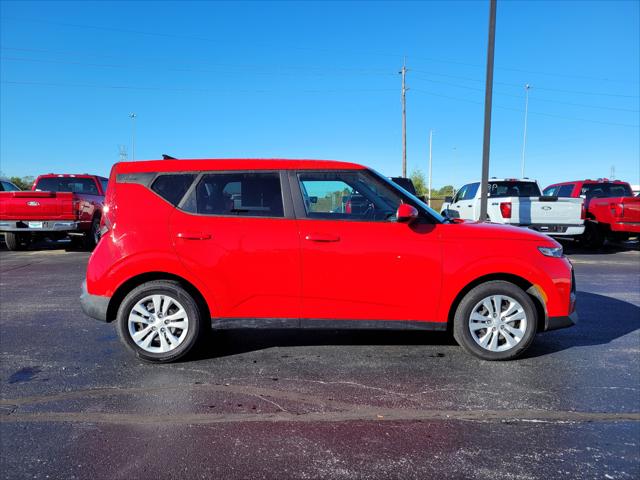 2022 Kia Soul LX 2022 Kia Soul LX