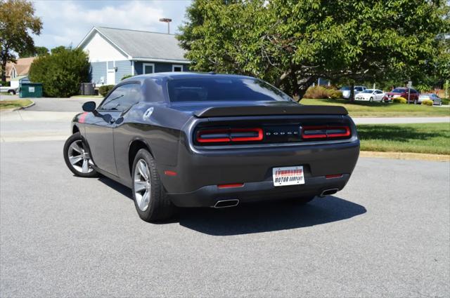 2019 Dodge Challenger SXT