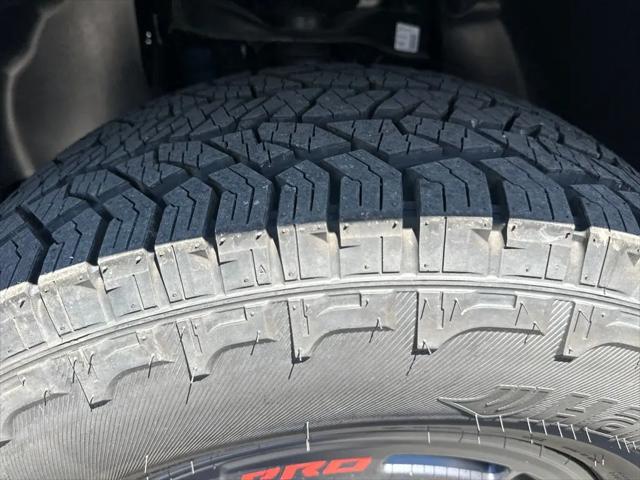 2025 Nissan Frontier Crew Cab PRO-4X 4x4