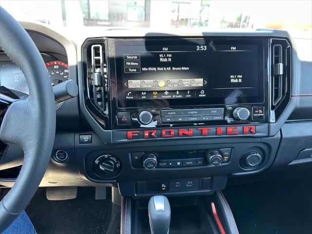 2025 Nissan Frontier Crew Cab PRO-4X 4x4