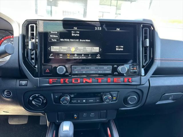 2025 Nissan Frontier Crew Cab PRO-4X 4x4