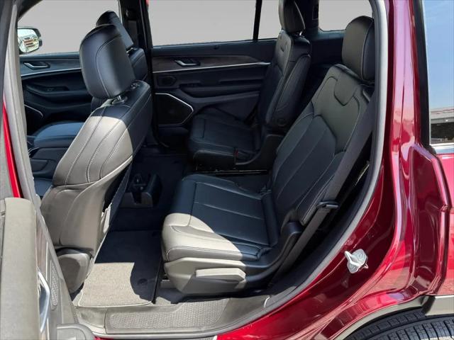 2025 Jeep Grand Cherokee L Limited 4x4