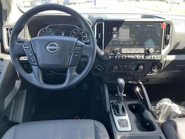 2026 Nissan Frontier Crew Cab SV 4x4