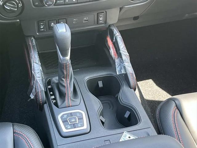 2026 Nissan Frontier Crew Cab PRO-4X 4x4