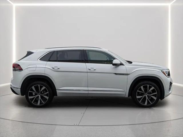 2026 Volkswagen Atlas Cross Sport SEL Premium R-Line