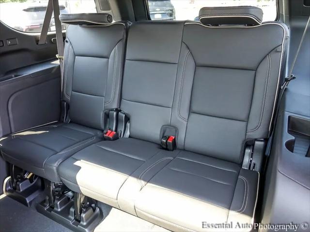 2025 Chevrolet Suburban 4WD Premier