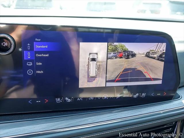 2025 Chevrolet Suburban 4WD Premier