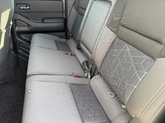 2026 Nissan Frontier Crew Cab Long Bed SV 4x4