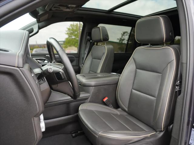 2023 GMC Yukon XL 4WD SLT