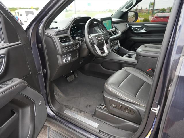 2023 GMC Yukon XL 4WD SLT