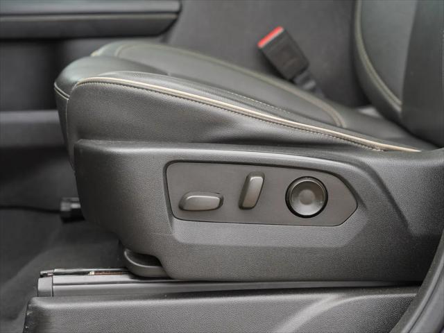 2023 GMC Yukon XL 4WD SLT