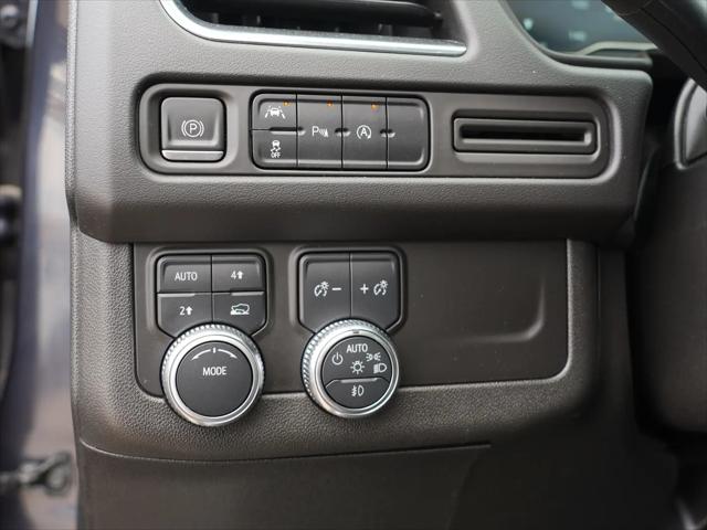 2023 GMC Yukon XL 4WD SLT
